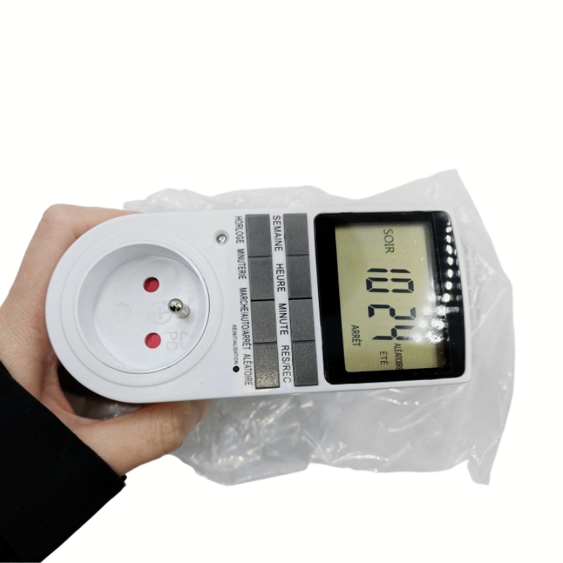 7 Days Programmable Timer Sock - مراجعة Timer Dual Outlet وسعره