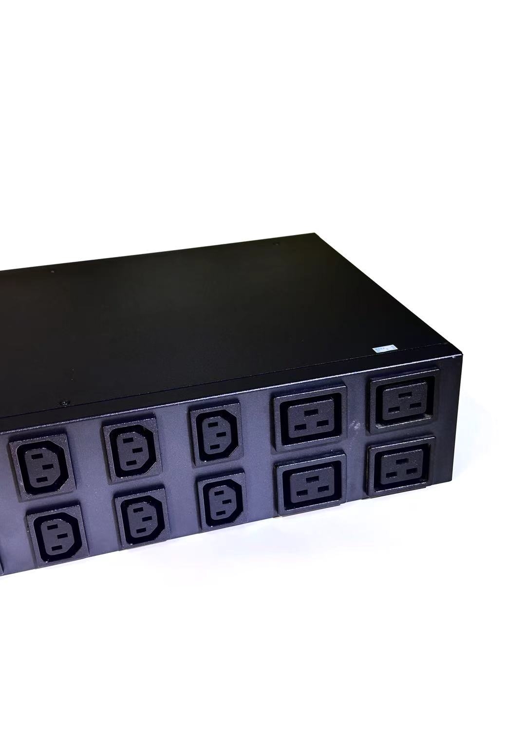 ATS PDU 16 C13 Outlets, Dual 3 - مراجعة Timer Dual Outlet وسعره